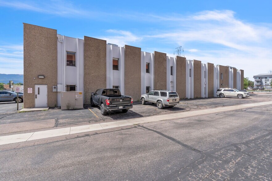 More Photos Of 225 S Academy Blvd, Colorado Springs Office For Lease