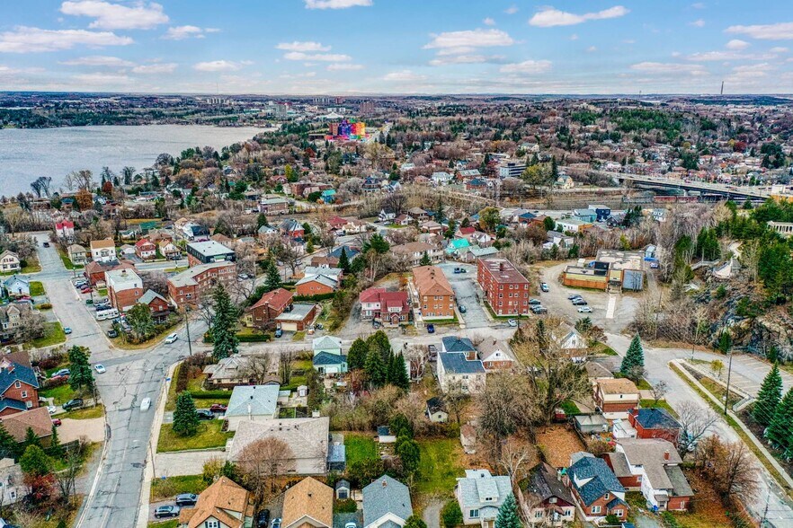 More Photos Of 358 Cartier Av, Sudbury Apartments For Sale