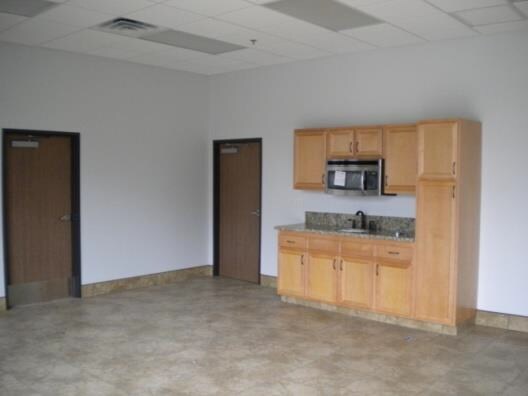 More Photos Of 4078 Mission Blvd, Montclair Unknown For Lease