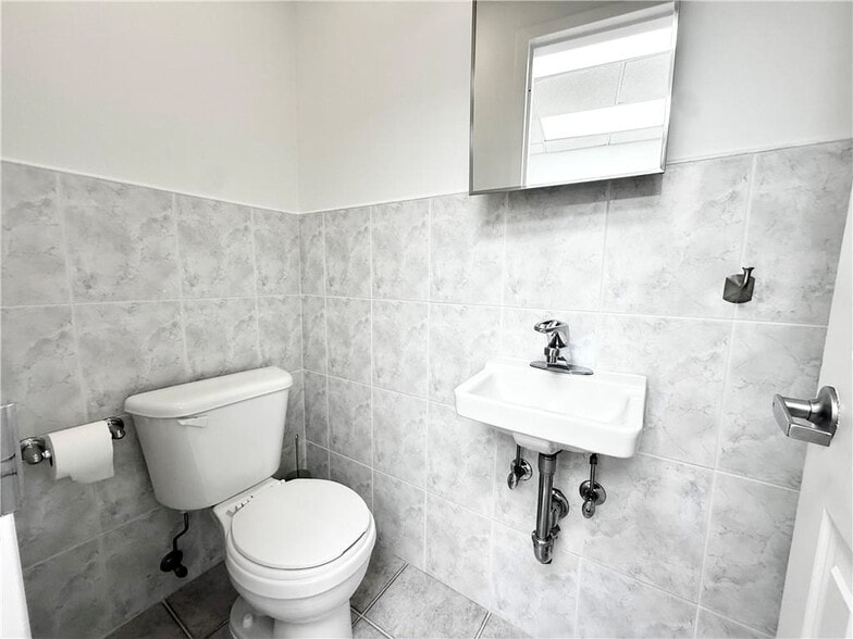 More Photos Of 248 Avenue P, Brooklyn Office Residential For Sale