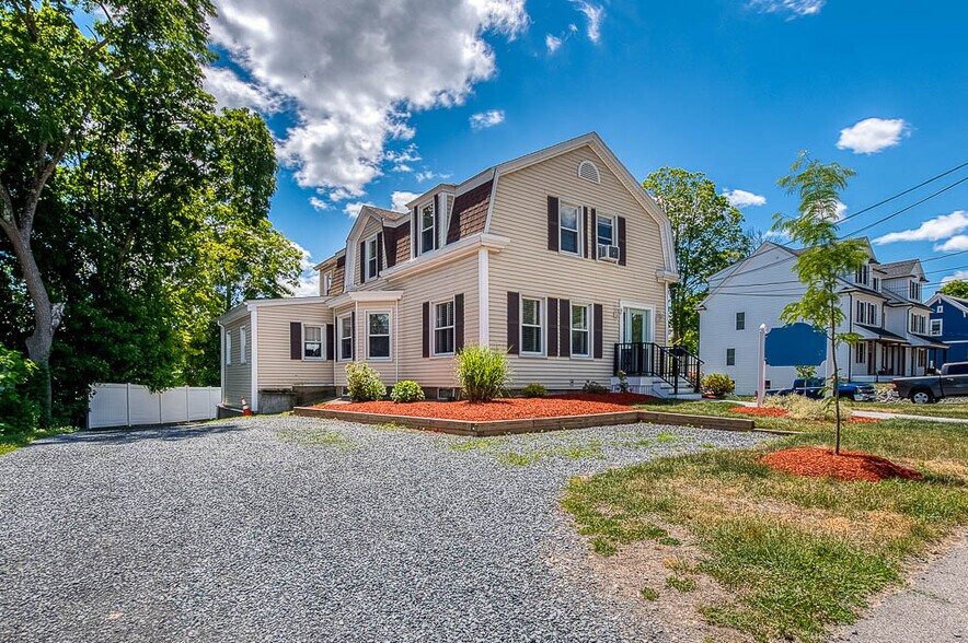 More Photos Of 27 Jefferson St, Taunton Office For Sale