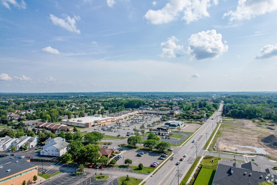 More Photos Of 1900-1925 S Clinton Ave, Rochester Unknown For Lease