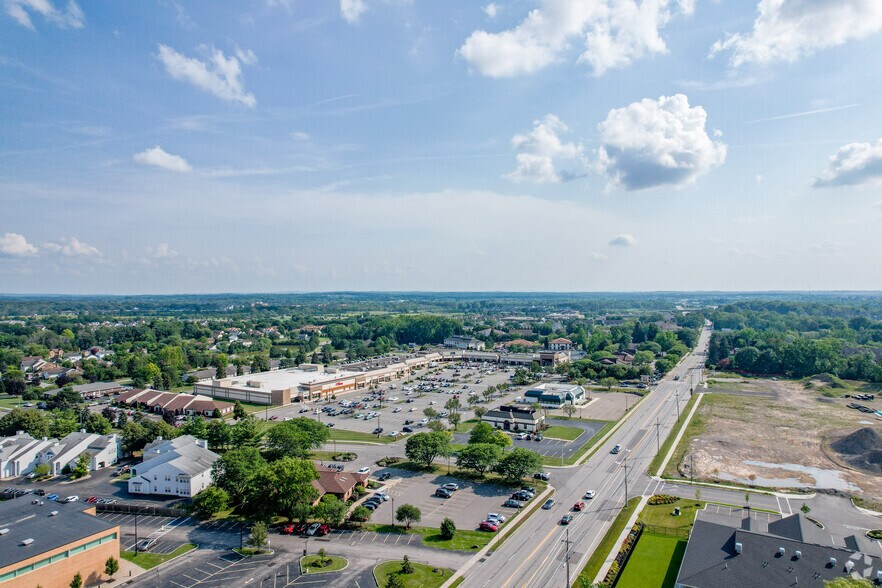 More Photos Of 1900 S Clinton Ave, Rochester Storefront For Lease