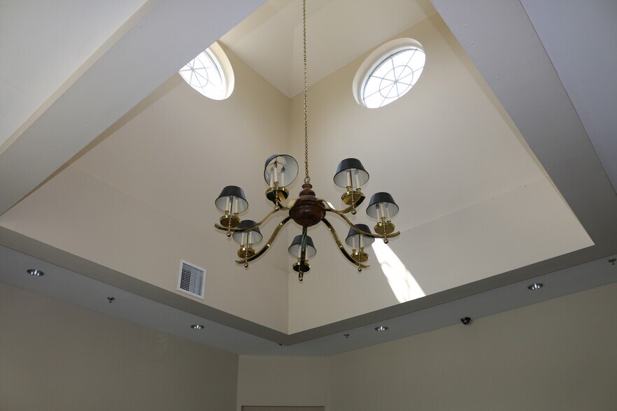 More Photos Of 500 Plantation Park Dr, Loganville Office For Lease