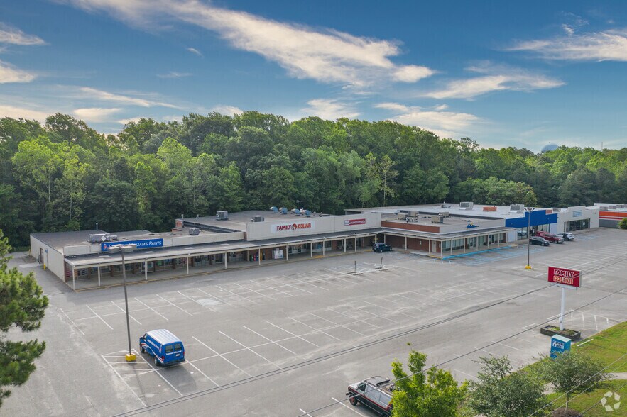 More Photos Of 457-473 Merrimac Trl, Williamsburg General Retail For Lease