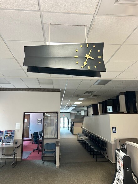 More Photos Of 329 Pine St, Williamsport Office For Sale