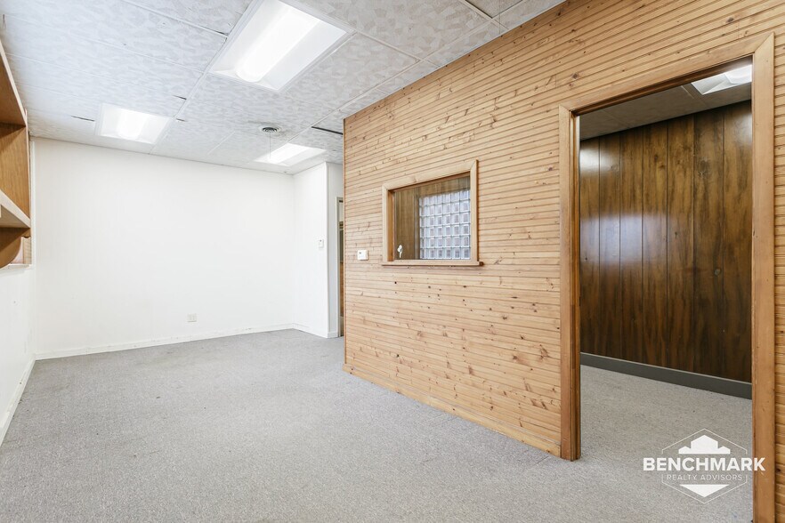 More Photos Of 161 Comfort St, Rochester Warehouse For Lease