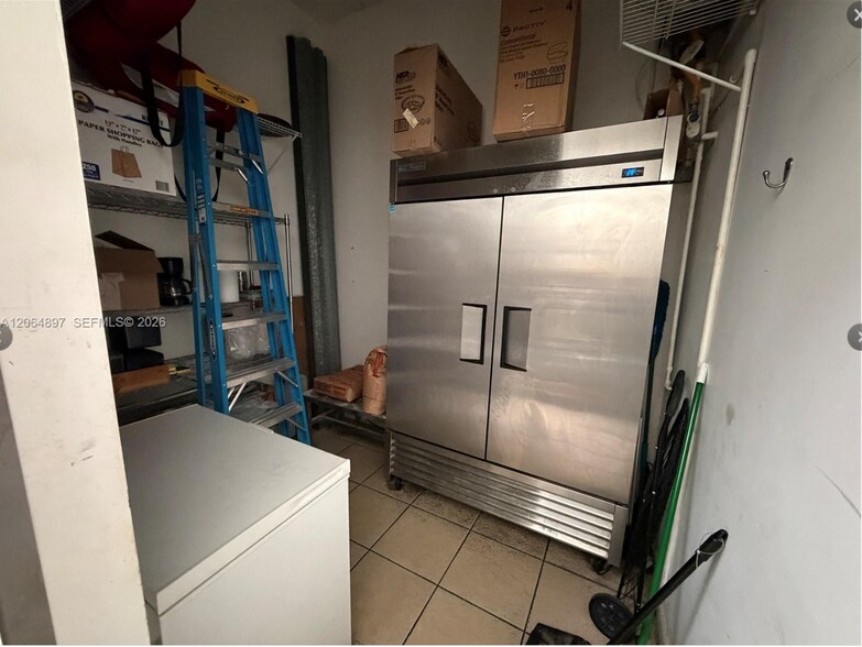 More Photos Of 10834-10880 SW 104th St, Miami General Retail For Lease