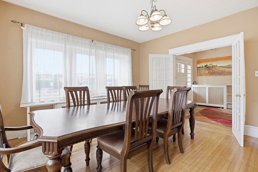 More Photos Of 678 Ferne Blvd, Drexel Hill Office For Sale
