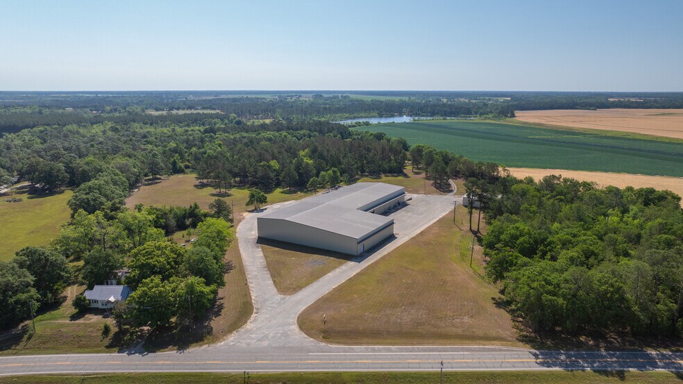 Primary Photo Of 2476 GA-76 Hwy, Adel Warehouse For Sale