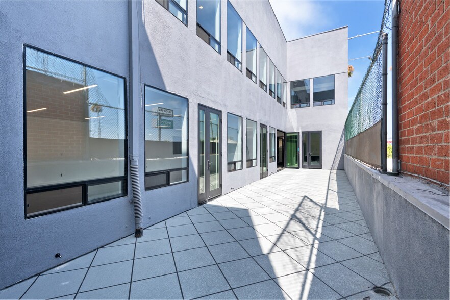 More Photos Of 13470 Washington Blvd, Marina Del Rey Loft Creative Space For Lease