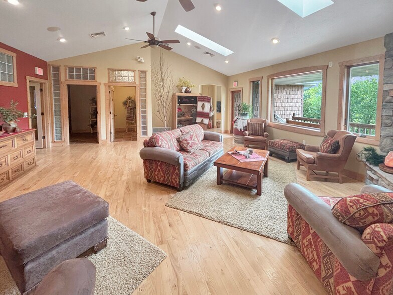 More Photos Of 3899 Old Highway Rd, Sturgeon Bay Storefront Retail Residential For Sale