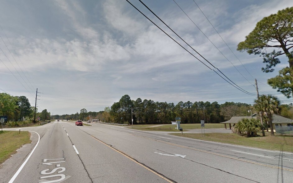 More Photos Of 4265 US Highway 17 N, Brunswick Medical For Sale