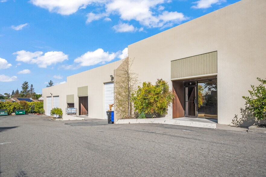 More Photos Of 5729 Sonoma Dr, Pleasanton Warehouse For Sale