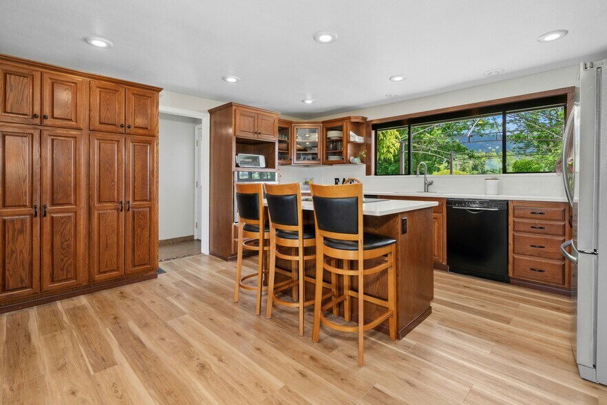 More Photos Of 41218 292nd Way SE, Enumclaw Specialty For Sale