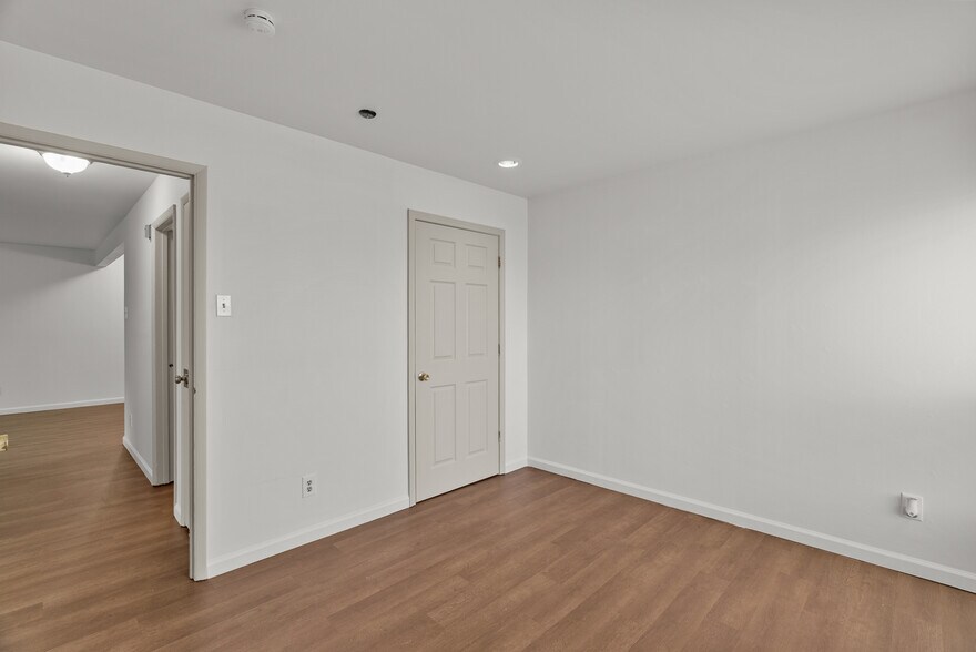 More Photos Of 3725-3741 Morganford Rd, Saint Louis Apartments For Sale