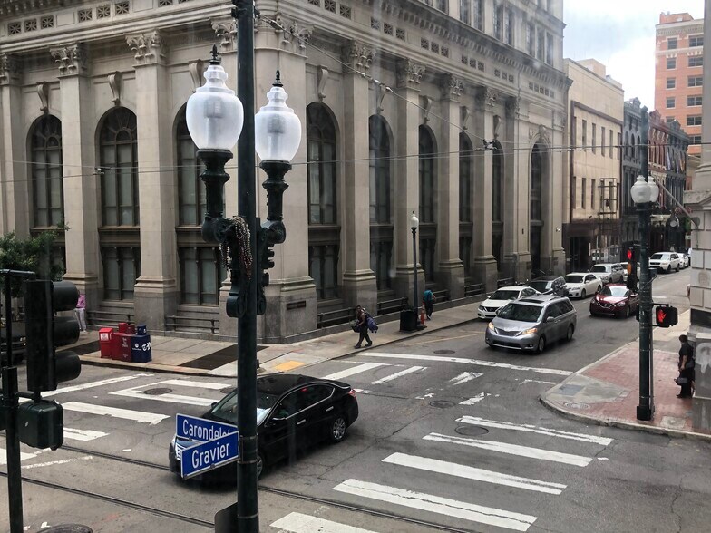 More Photos Of 230 Carondelet St, New Orleans Office For Lease