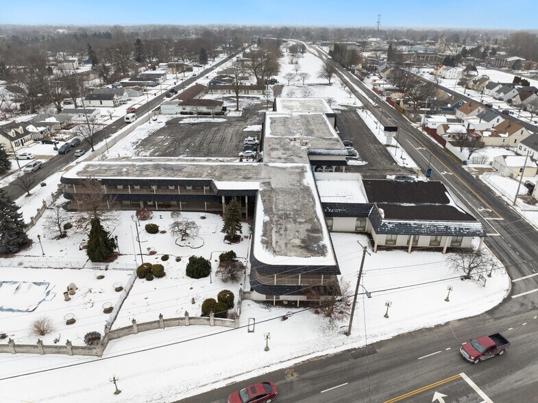 More Photos Of 1530 Cleveland Rd, Sandusky Hotel For Sale