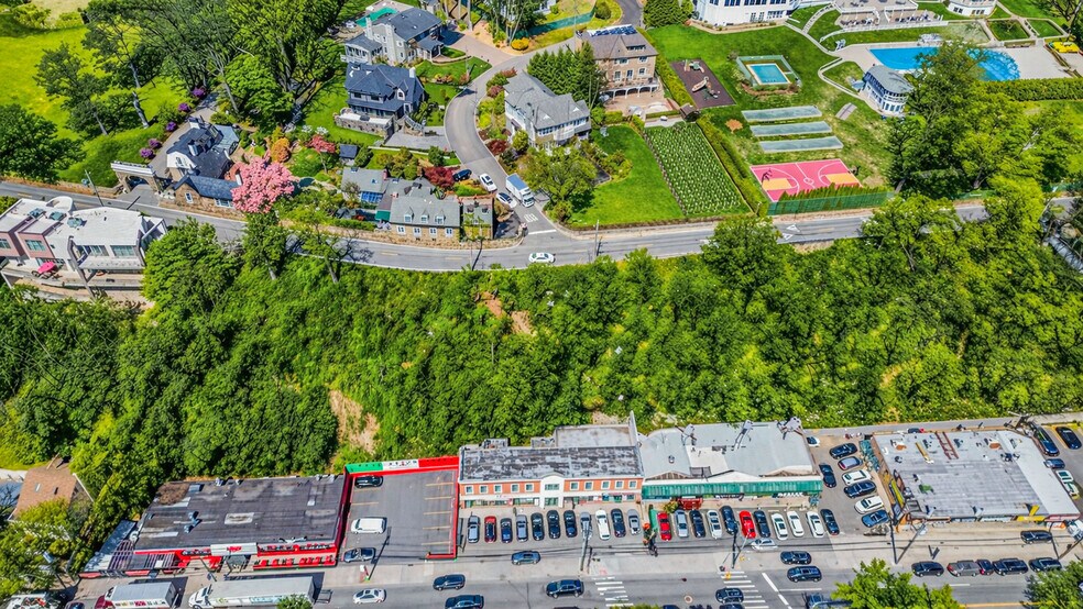 More Photos Of 150 Flagg Pl, Staten Island Land For Sale