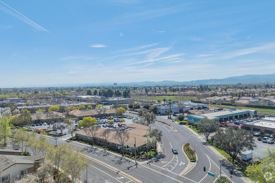 More Photos Of 4510 O'Hara Blvd, Brentwood Medical For Sale