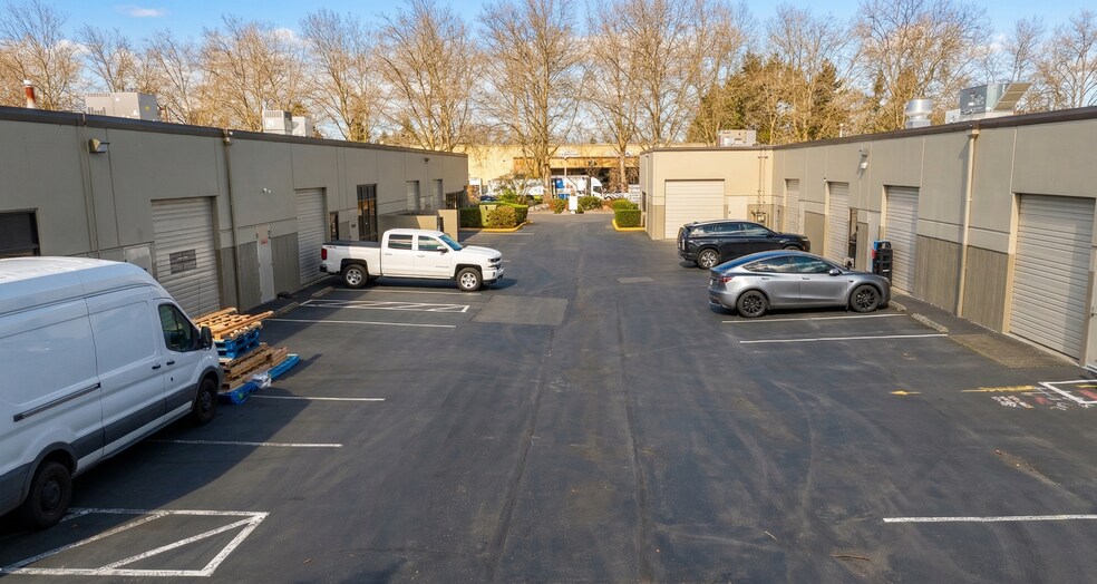 More Photos Of , Redmond Flex For Sale