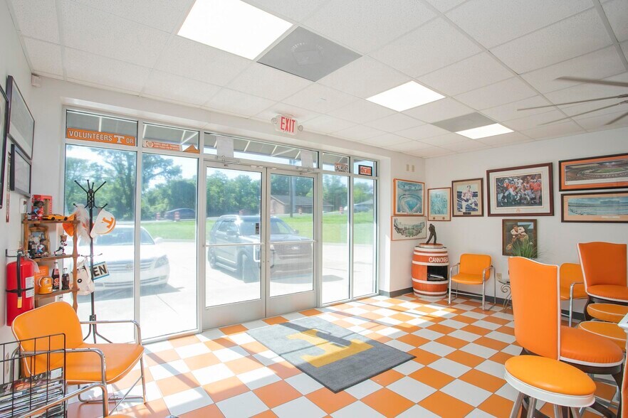 More Photos Of 4010 Clarksville Pike, Nashville Auto Repair For Sale