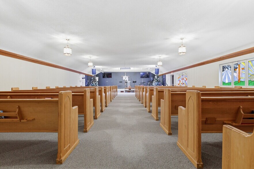 More Photos Of 768 S Broad St, Lancaster Religious Facility For Sale