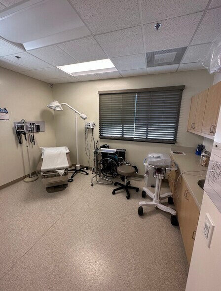 More Photos Of 1154 E Grand Ave, Arroyo Grande Medical For Lease