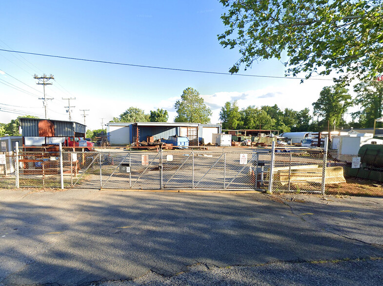 Primary Photo Of 6608 Fort Smallwood Rd, Curtis Bay Warehouse For Lease