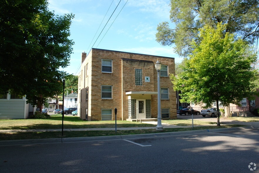 Primary Photo Of 408 Ann St, East Lansing Apartments For Sale