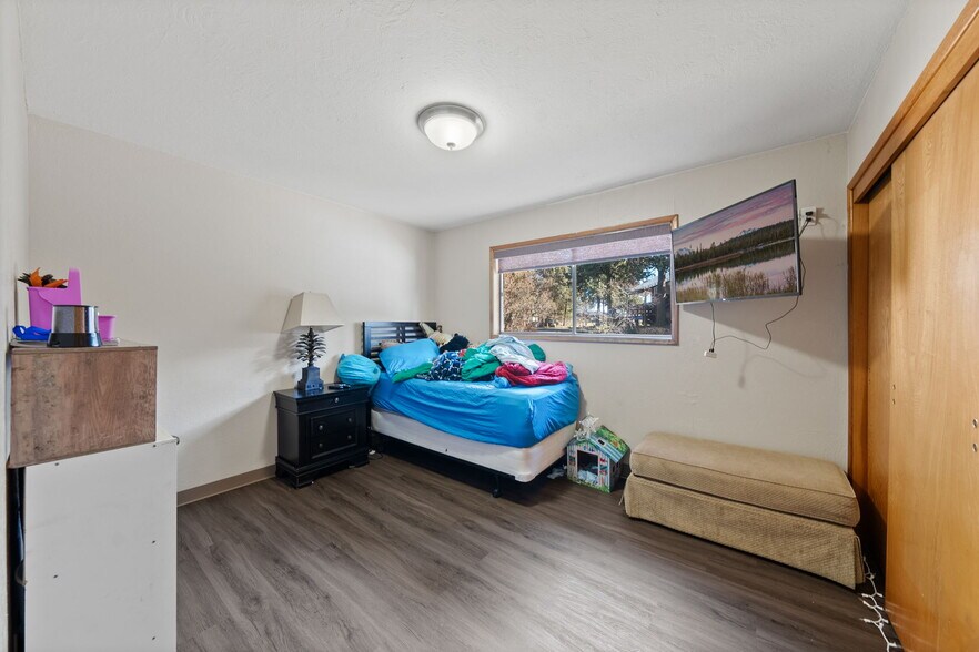 More Photos Of 3105 NE O. B. Riley Rd, Bend Hotel For Sale