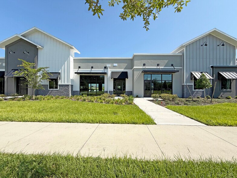 More Photos Of 12143 Stoneybrook West Pky, Winter Garden Flex For Lease