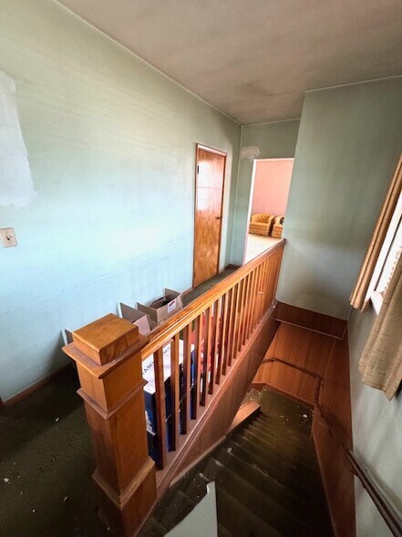 More Photos Of 295 Meadow Ave, Washington Warehouse For Sale