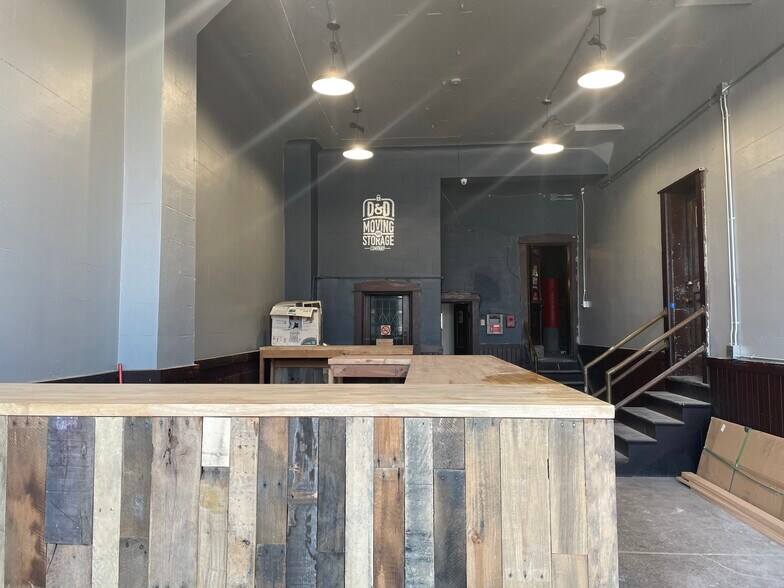 More Photos Of 7930 Mack Ave, Detroit Warehouse For Sale