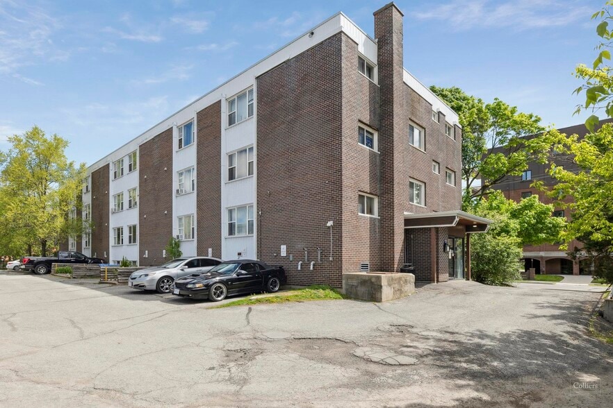 More Photos Of 300 Regent St, Kingston Apartments For Sale