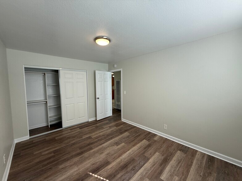 More Photos Of 83 Castro St, Salinas Apartments For Sale