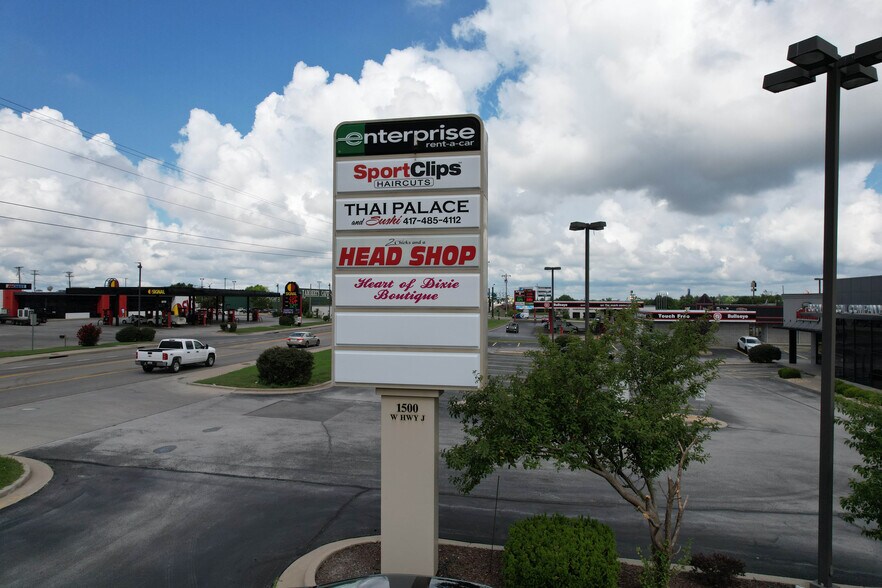 More Photos Of 1501-1513 W State Highway J, Ozark General Retail For Lease