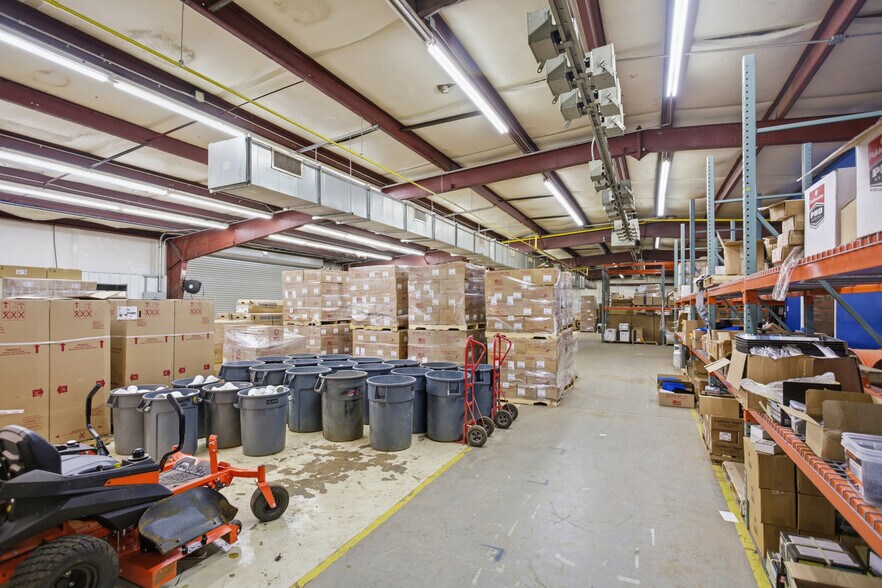 More Photos Of 810 Shiloh Rd, Piedmont Warehouse For Sale