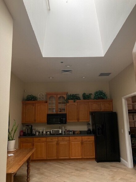 More Photos Of 4749 Bennett Dr, Livermore Research And Development For Sale