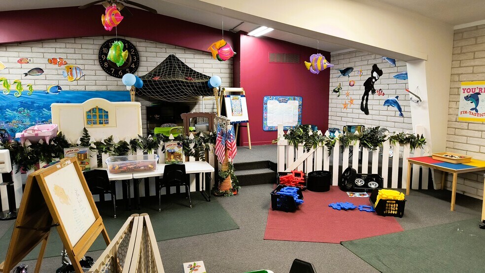 More Photos Of 816 Topeka st, Larned Schools For Sale