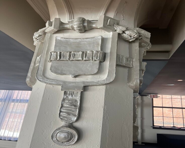 More Photos Of 2201 Locust St, Saint Louis Lodge Meeting Hall For Sale