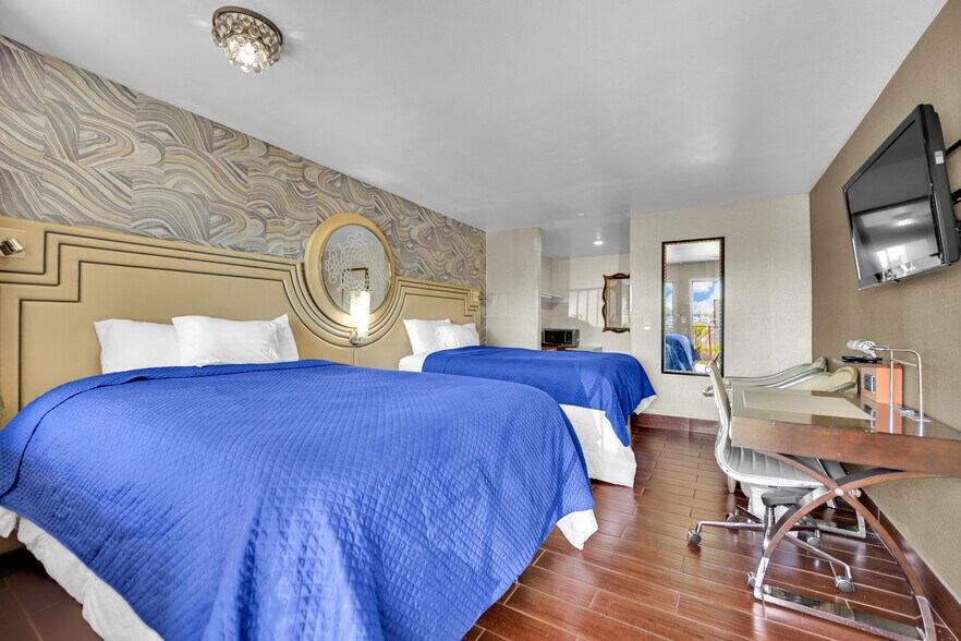 More Photos Of 2855 Fremont St, Las Vegas Hotel For Sale