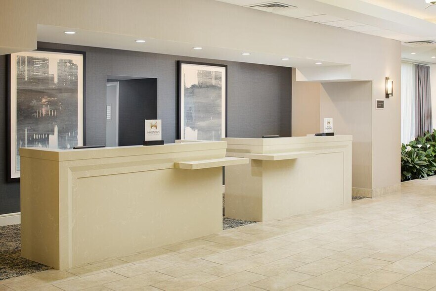 More Photos Of 6120 Peachtree Dunwoody Rd, Atlanta Hotel For Sale