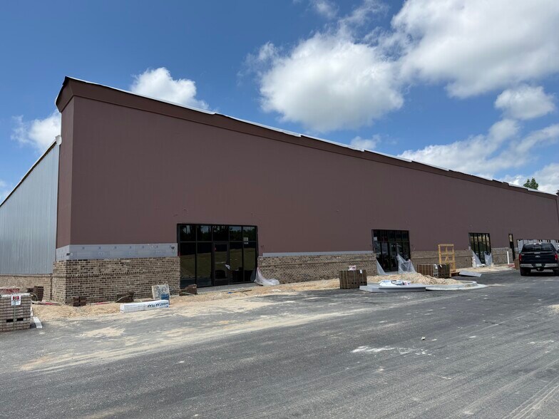 More Photos Of 1700 Fulenwider Rd, Gainesville Manufacturing For Lease