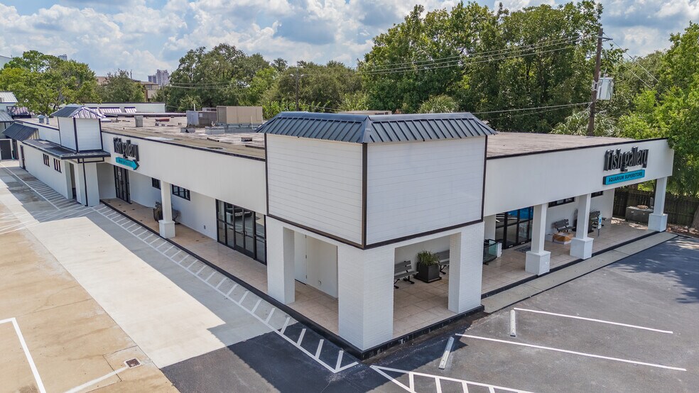 More Photos Of 2909 Fountain View Dr, Houston Unknown For Lease