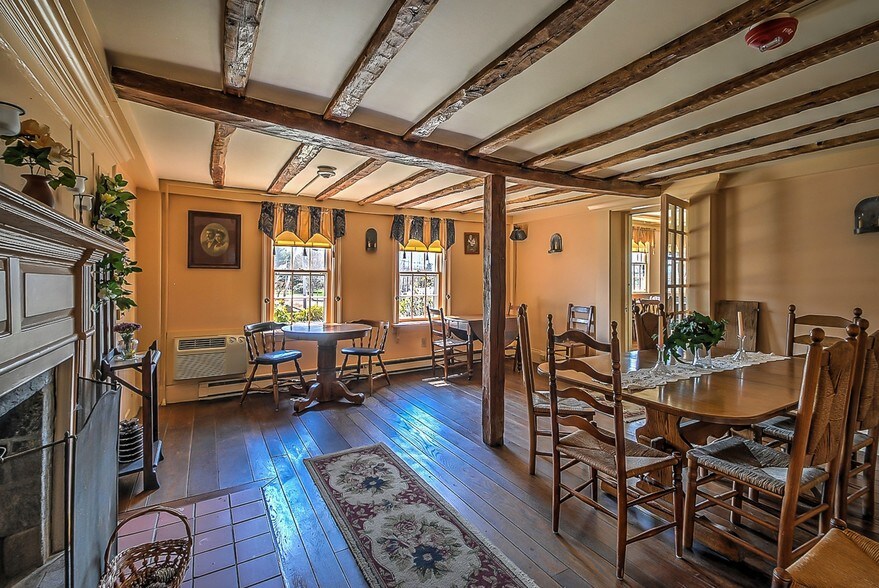 More Photos Of 4115 Old Post Rd, Charlestown Hotel For Sale