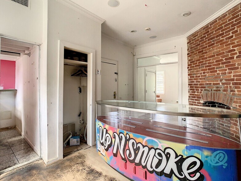More Photos Of 1706 R St NW, Washington Office Residential For Sale
