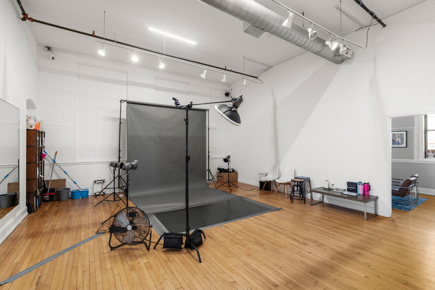 More Photos Of 24 Cambridge St, Charlestown Loft Creative Space For Sale
