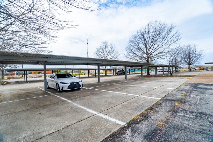 More Photos Of 908 E Southmore Blvd, Pasadena Medical For Lease