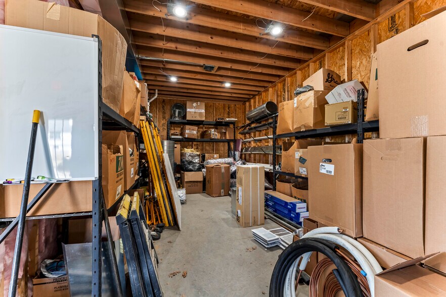 More Photos Of 935 W Cypress St, Kennett Square Flex For Sale